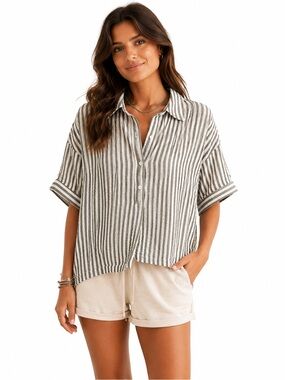 Max Studio London Striped Boxy Crop Button Up Shirt Coastal Oversized Top Medium